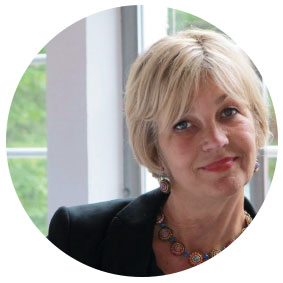 Porträtfoto von Regina Lipke, Geschäftsführerin der RL Messebau GmbH